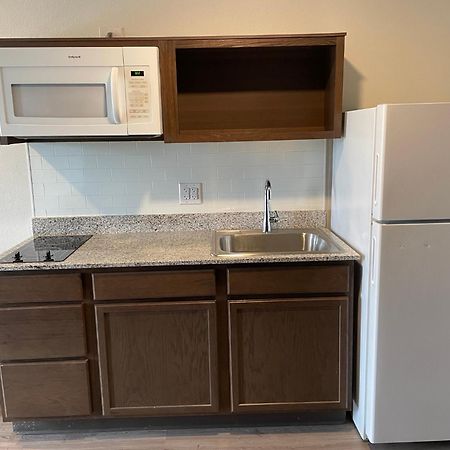 Woodspring Suites Detroit Madison Heights Esterno foto