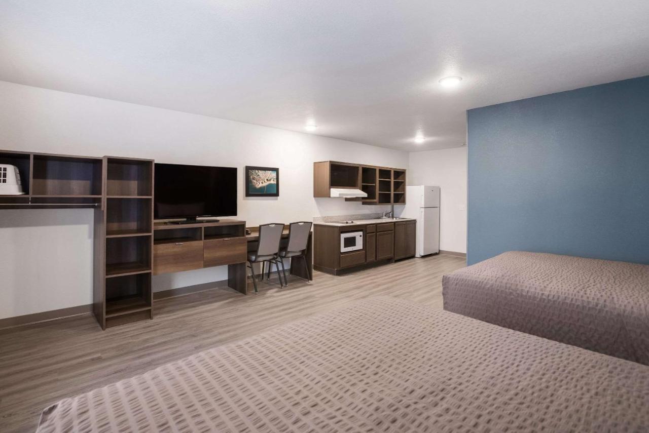Woodspring Suites Detroit Madison Heights Esterno foto