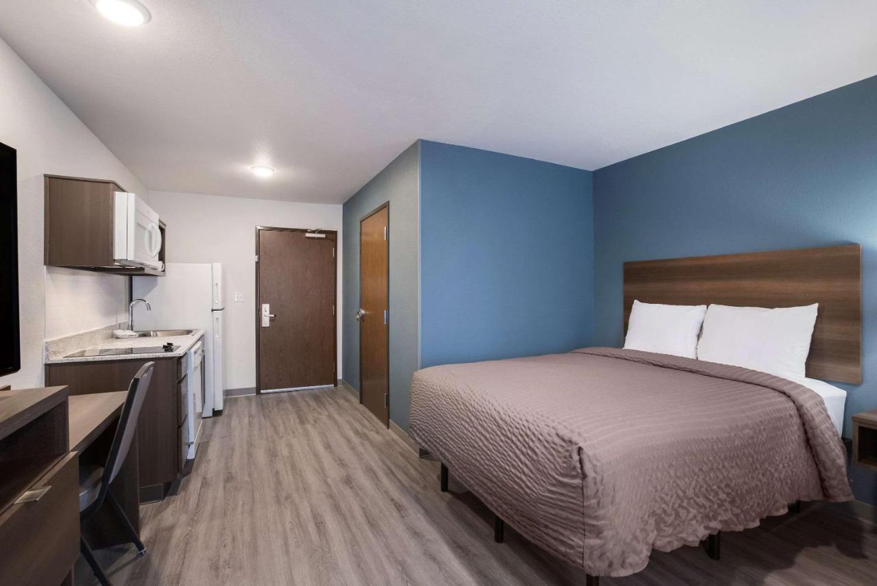 Woodspring Suites Detroit Madison Heights Esterno foto